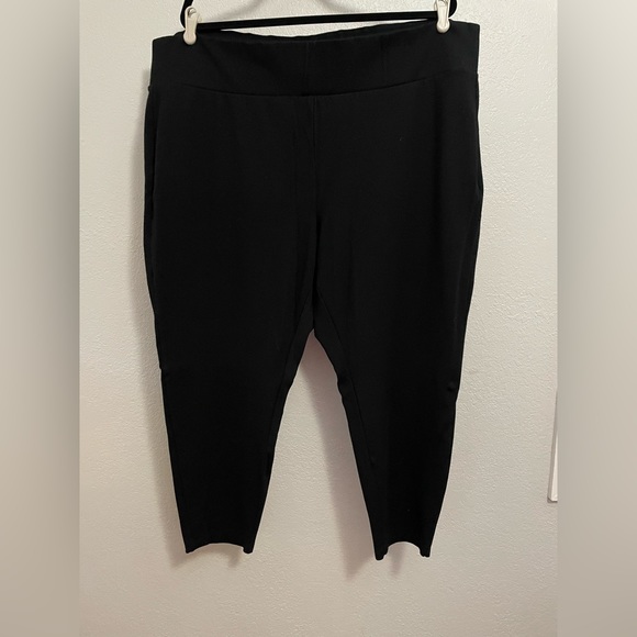 TORRID PIXIE SKINNY STUDIO LUXE PONTE HIGH-RISE PANT - Picture 4 of 8